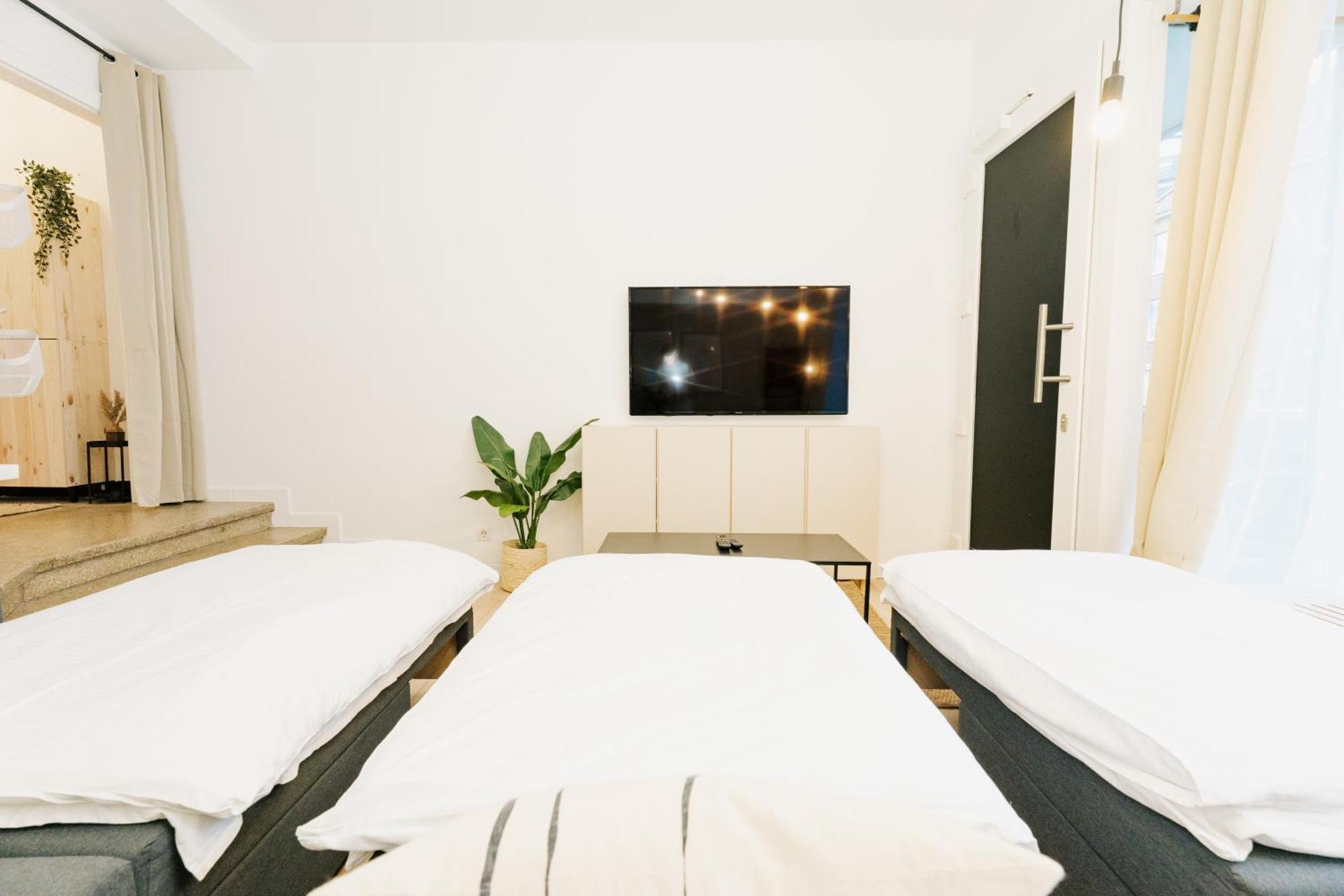 City-Apartment „Kreuzviertel-Lädchen“mit Parkplatz Munster  Buitenkant foto