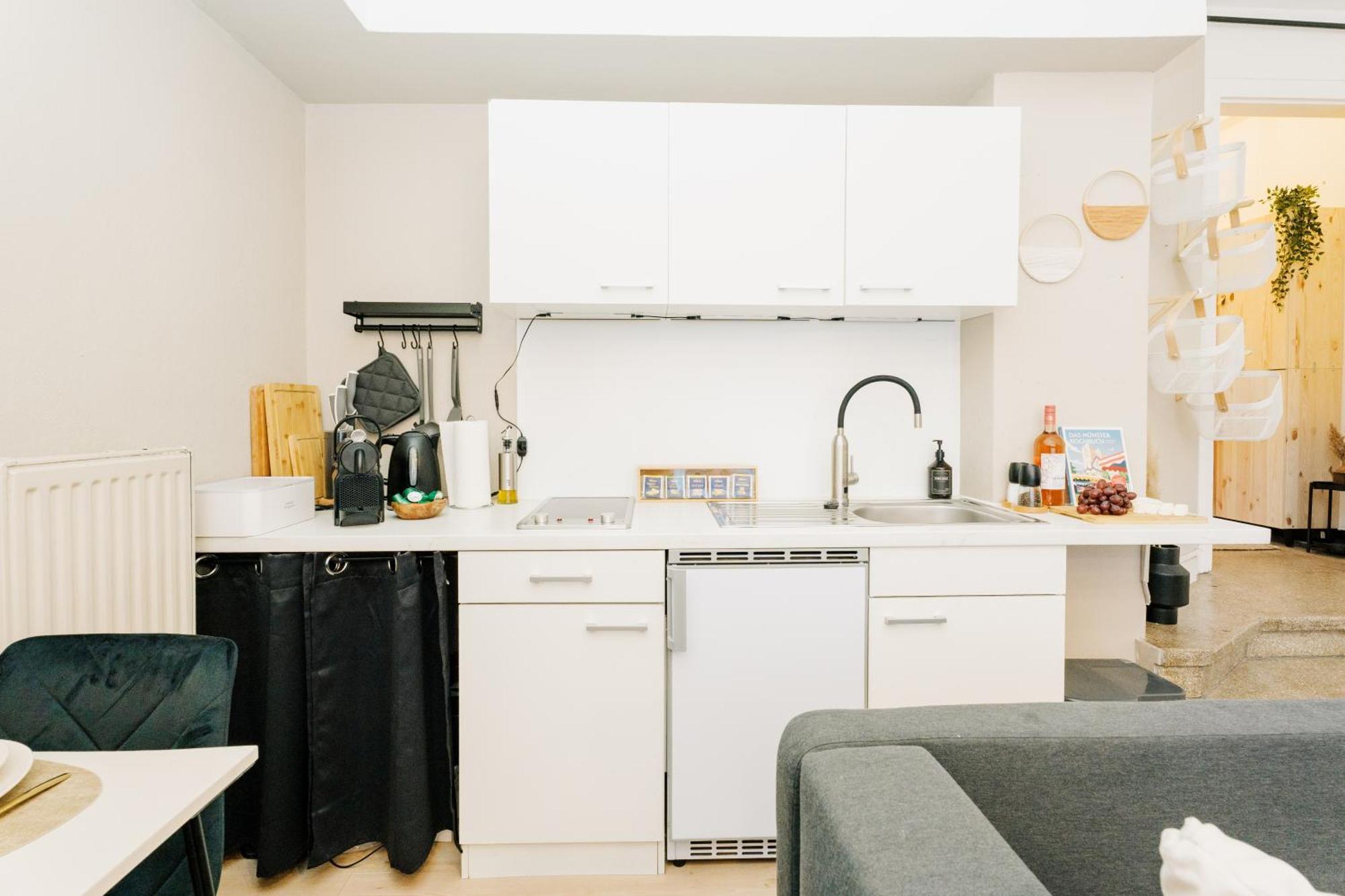 City-Apartment „Kreuzviertel-Lädchen“mit Parkplatz Munster  Buitenkant foto